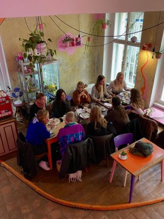 Chcete v Safe spacu zažít komunitní večeři? Rozhodlx jsme se 22. 12. uspořádat chosen Christmas vánoční posezení s večeří...